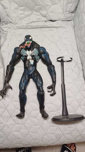 Action figure marvel legends - action,