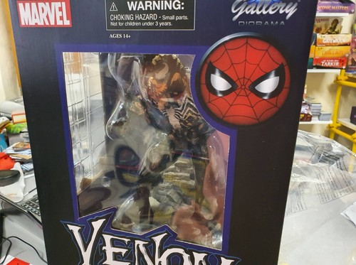 Venom gallery diorama - venom,